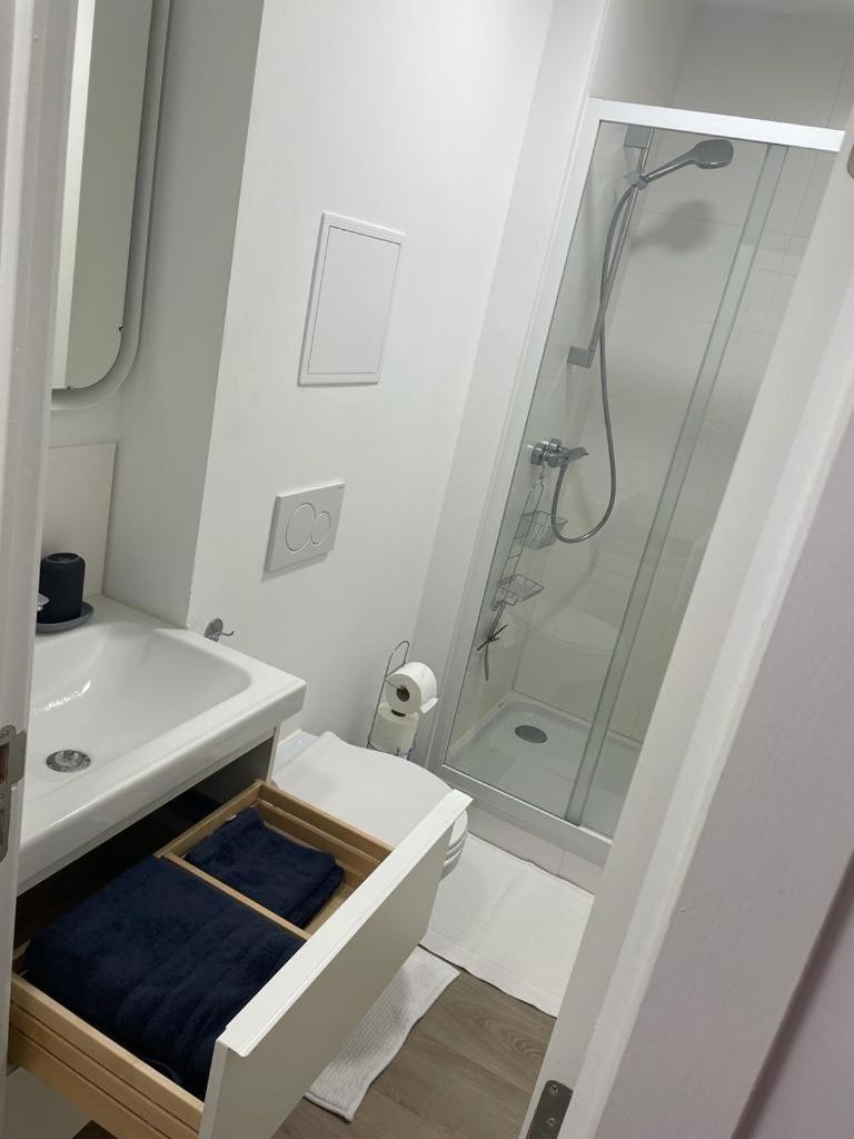 Appartement Gare Du Midi Bruselas Exterior foto
